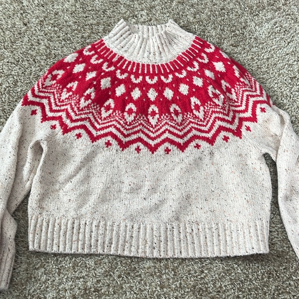 Old Navy EUC Fair Isle Mock Neck Sweater Size S Tan Khaki Red